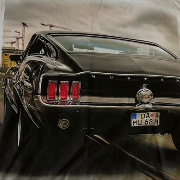 Ford Mustang T-Shirt, NWOT - Picture 1 of 6